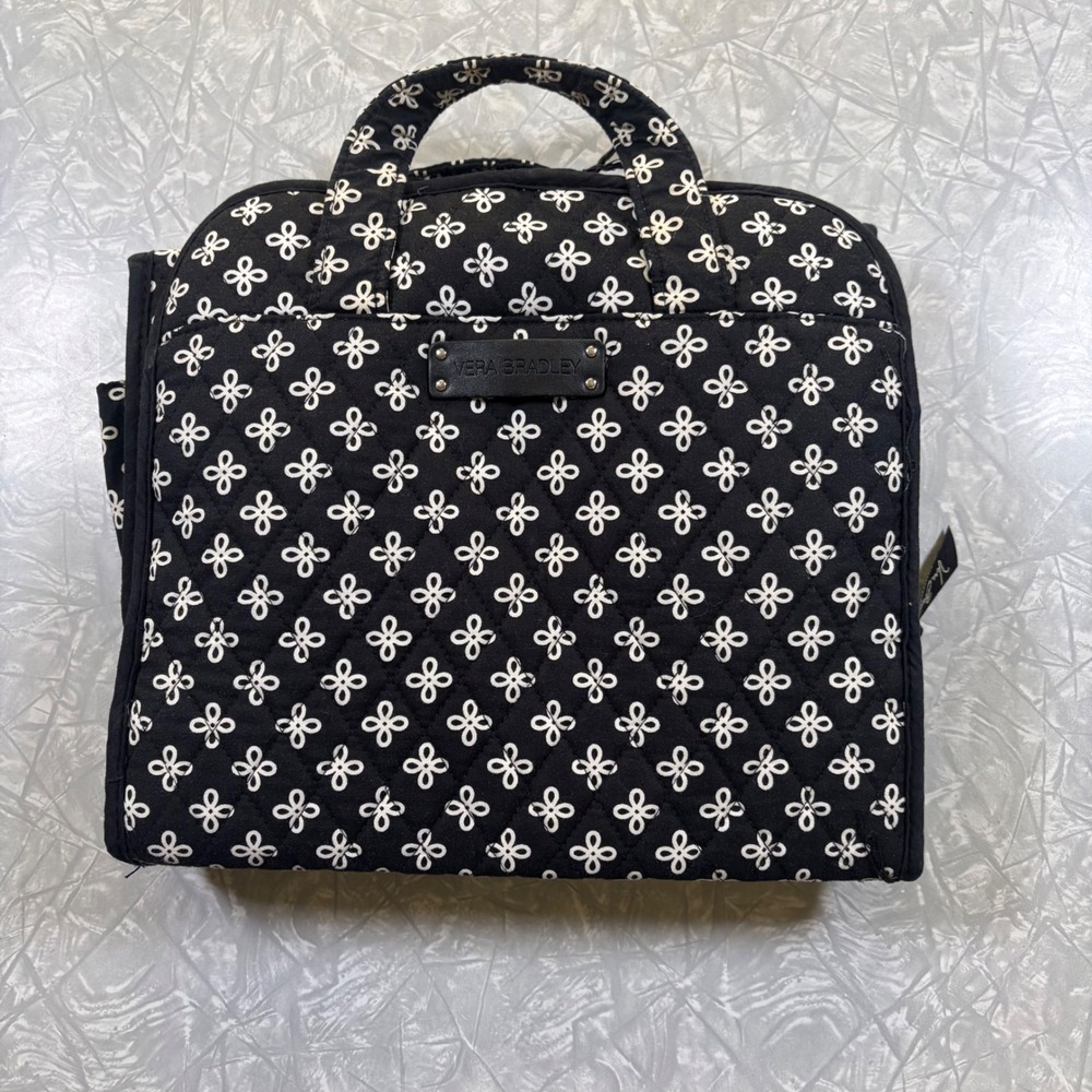 Vera Bradley Hanging Travel Organizer Bag Black White Quilted Floral Toiletry